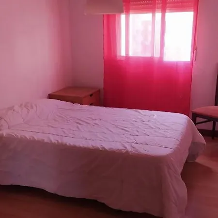 Apartamento De 3 Dormitorios Por Entrevias-3
